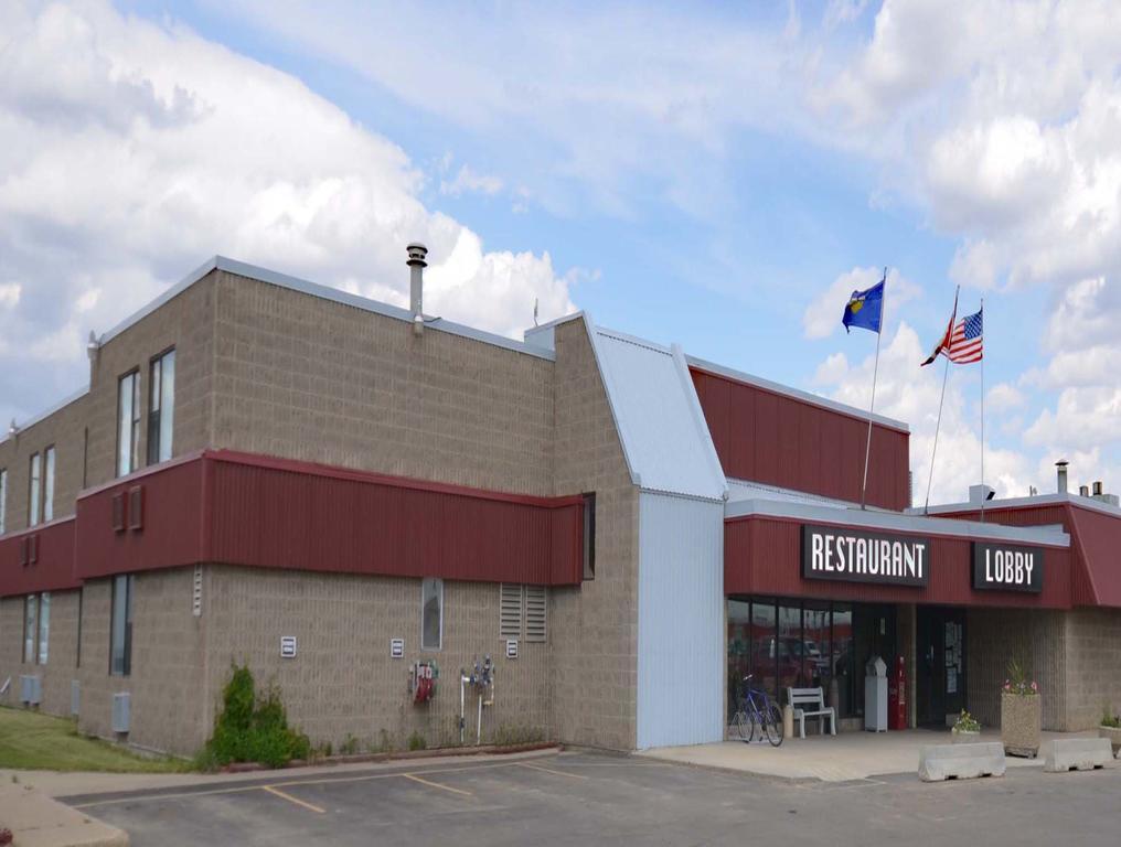 Travelodge Hanna Canada Grey Exterior foto